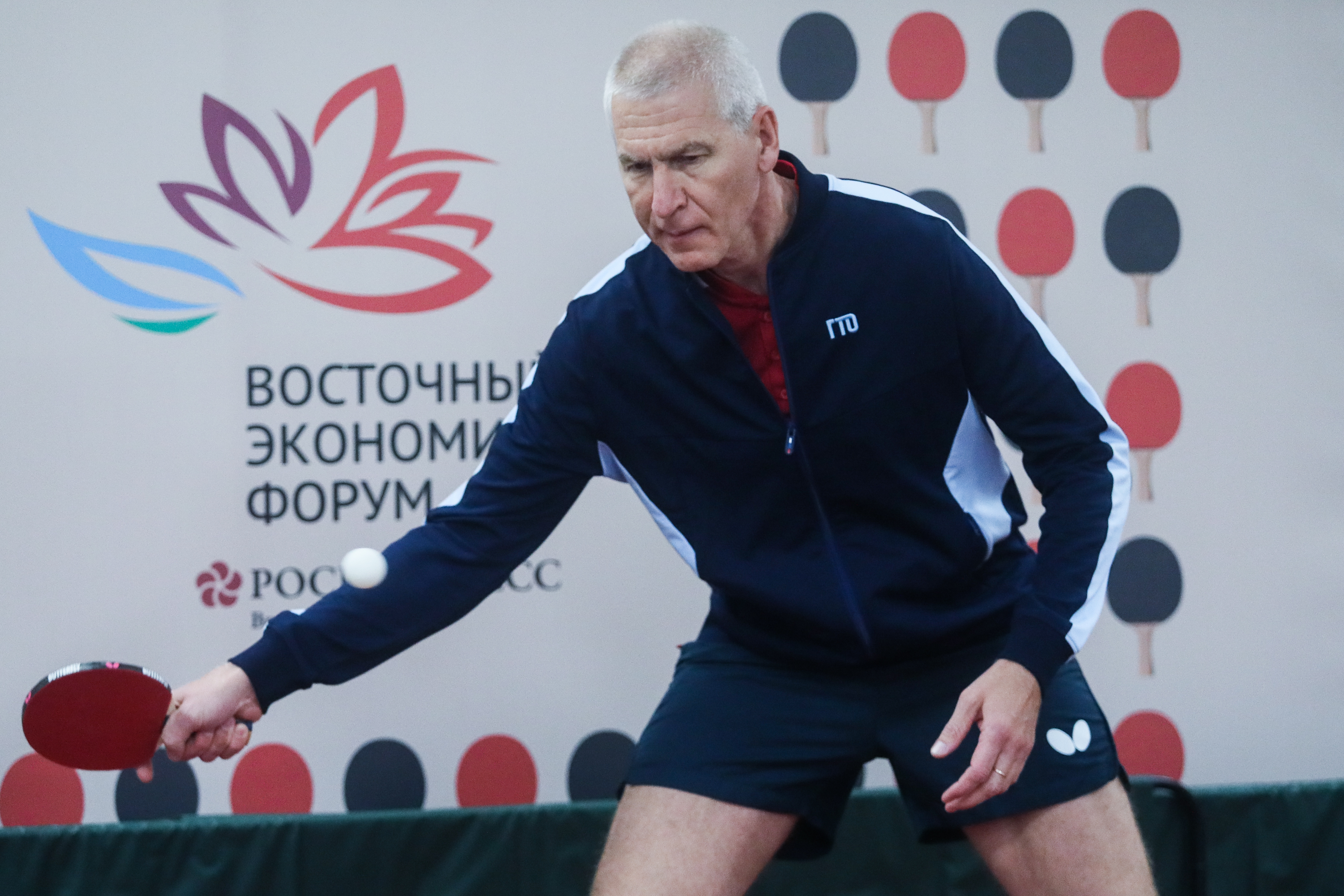 Министр спорта Матыцин и настольный теннис. Вечерняя лига настольного тенниса